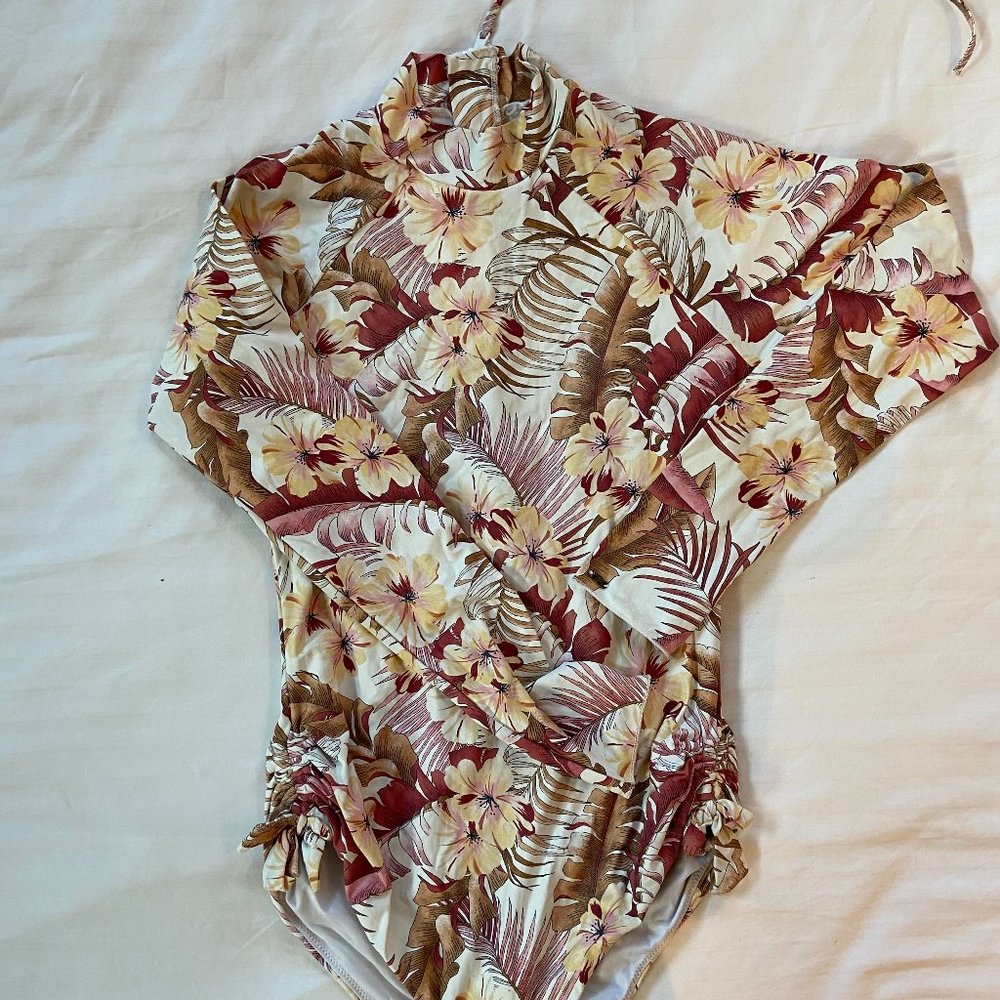Billabong Tropical Floral Surfsuit